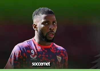 “Besiktas fans will love him” – Ex-Super Eagles star backs Iheanacho’s Super Lig move