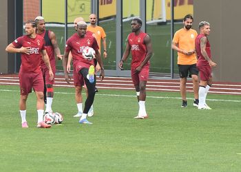 Real Sociedad boss Alguacil backs Sadiq Umar to pick form after slow restart