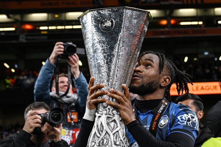 Napoli and Juventus lurking with Lookman’s exit confirmed