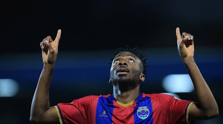 Watch: Super Eagles star Kelechi Nwakali breaks season’s duck in style with amazing screamer