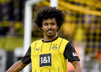 Watch: Like Borussia Dortmund’s Karim Adeyemi, Gift Orban shows fufu demolition skills