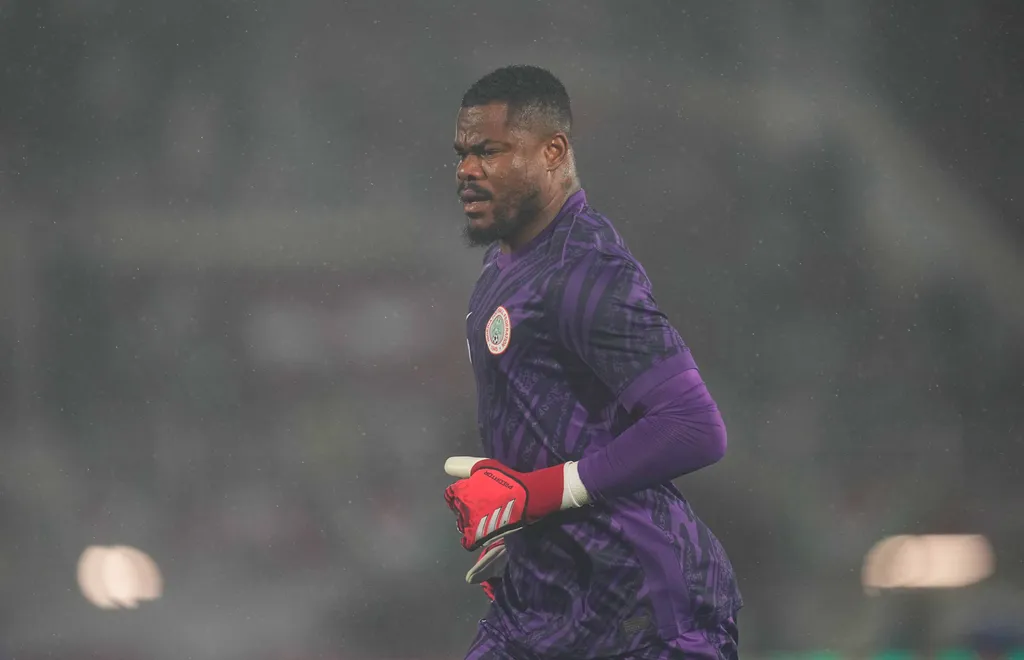 Stanley Bobo Nwabali looks on during the Africa Cup Of Nations match between Mozambique and Nigeria