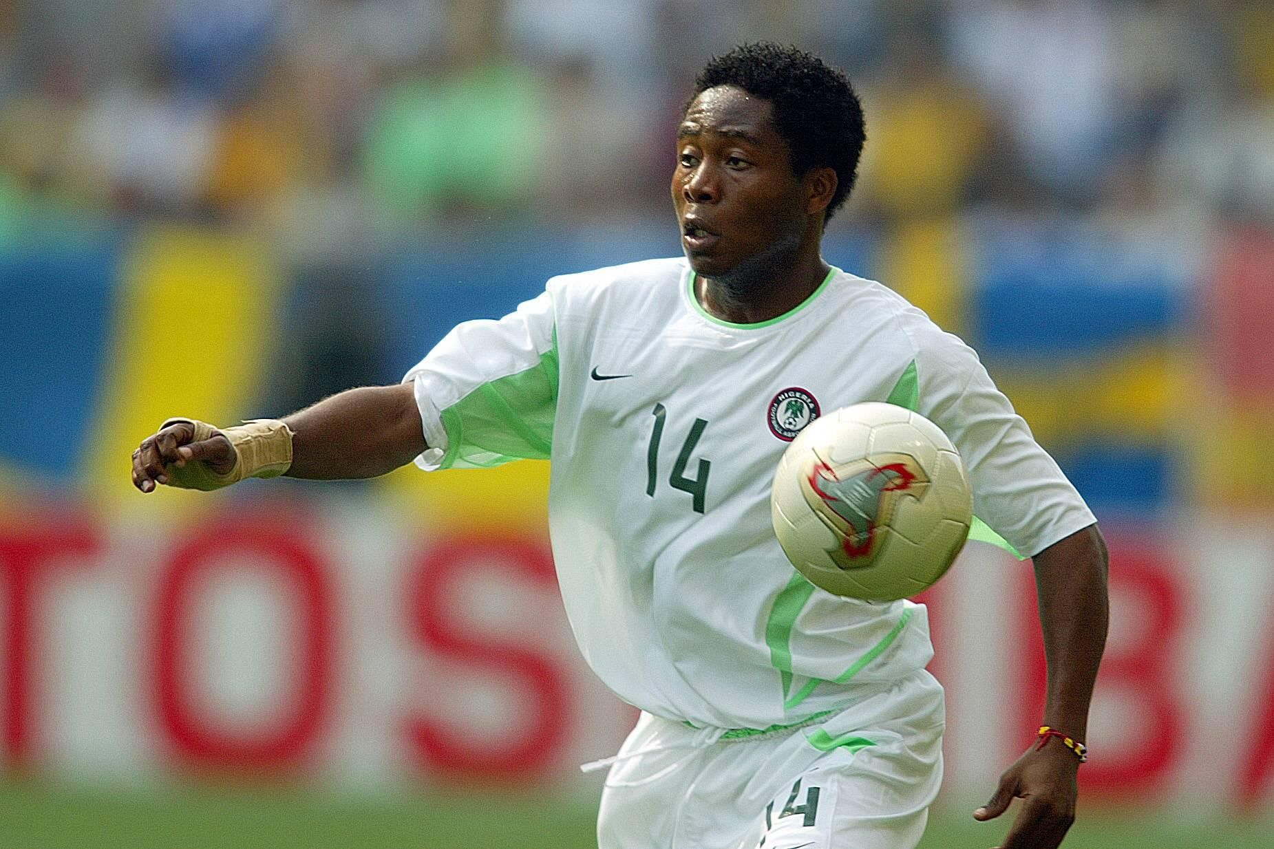 Ex Nigerian defender Ifeanyi Udeze with the ball