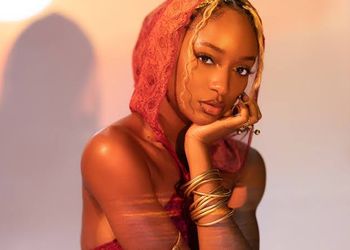 Nigerian music star Ayra Starr reveals the ‘annoying’ reason that made her support Man United