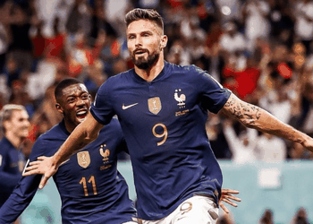 Chelsea Striker Offers Advice To Abraham Ahead Of Norwich Clash