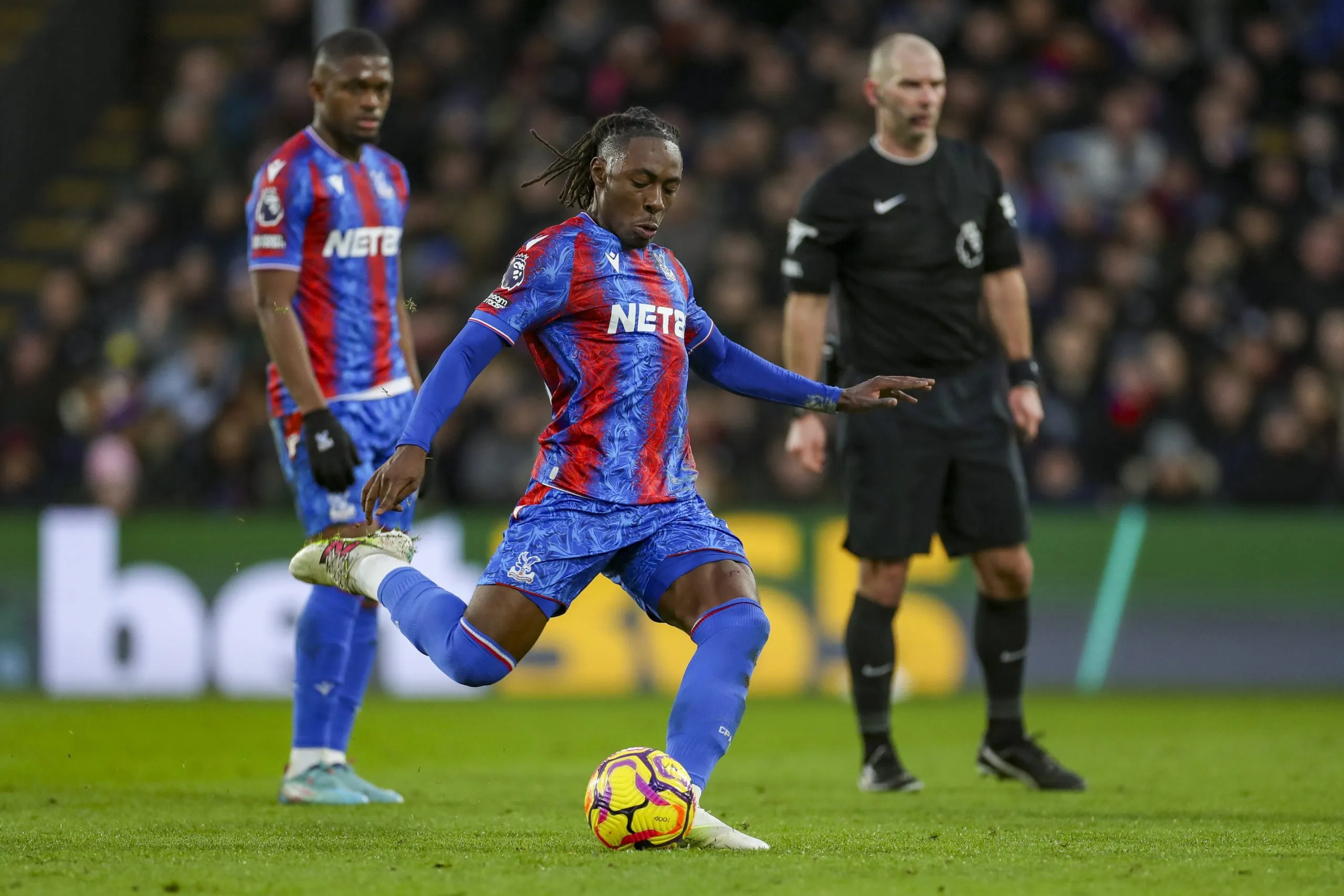 Image of Eze Eberechi in action for Crystal Palace