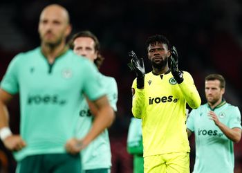 “I watched one match”- Peseiro reveals reasons for including Nwabili in Nigeria’s AFCON squad