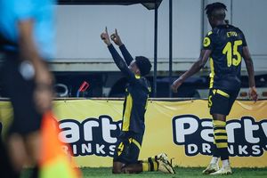 EFL club that narrowly missed Premier League promotion signs Nigerian star scouted by AI