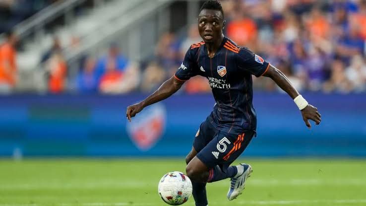 Contrasting Nigerian fortunes: FC Cincinnati extend Nwobodo’s deal, retain Awaziem, release Akpunonu