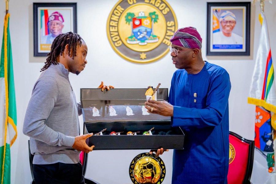 Watch: Ademola Lookman presents CAF POTY Award to Governor Babajide Sanwo-Olu in Lagos