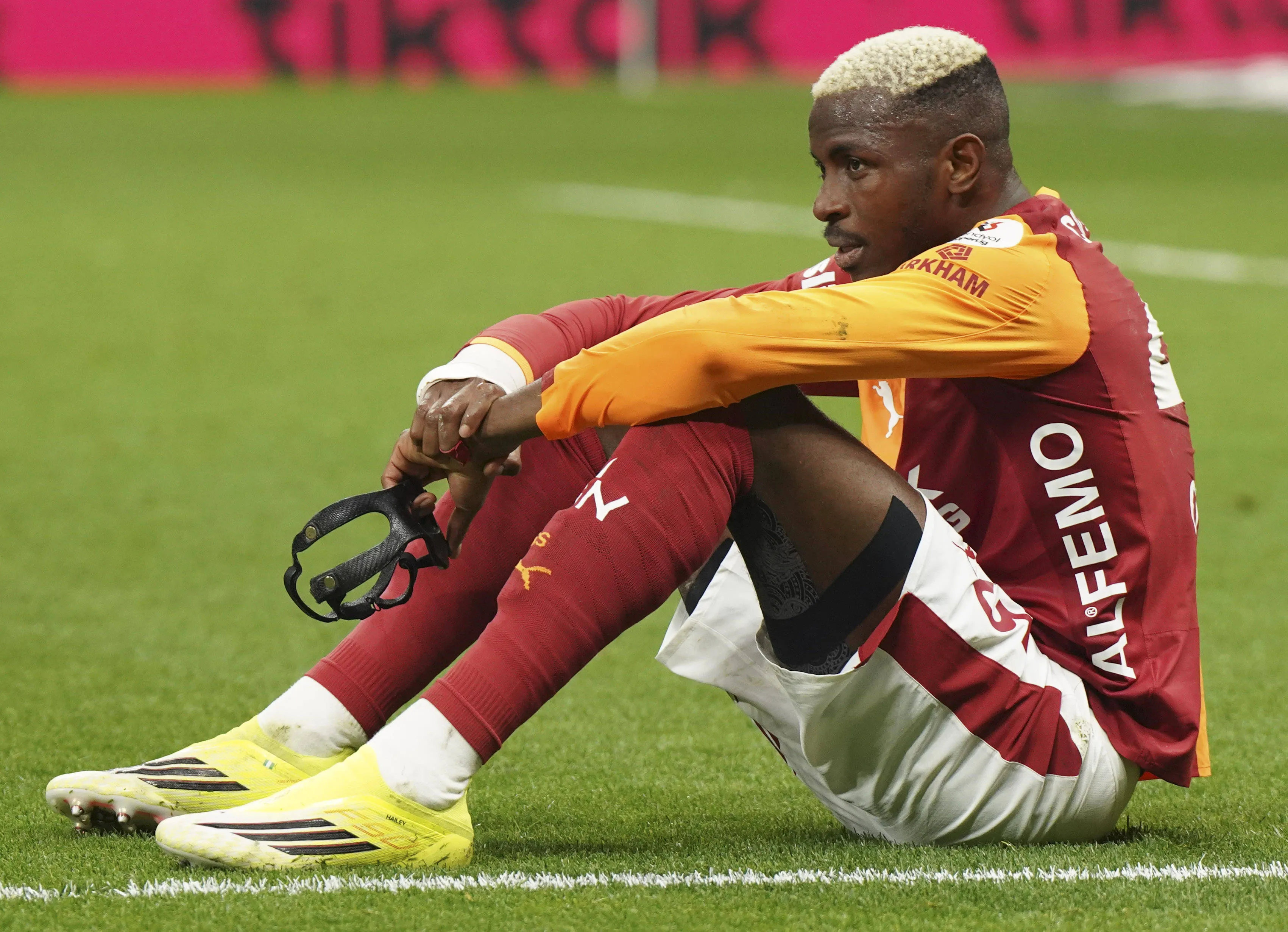 Victor Osimhen of Galatasaray reacts during the Trendyol Super League match between Galatasaray SK and Fenerbahce SK at Rams Park Stadium on April 26, 2026 in Istanbul, Turkey.