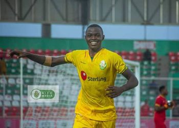 Transfer: Estrela’s chase for Super Eagles defender dismissed as ‘fabricated lies’