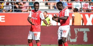 Drama as ‘injured’ Leon Balogun is replaced with omitted former U-20 star for Algeria clash