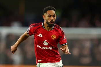 “Grew up watching” – Super Eagles prospect Arthur Okonkwo calls Manchester legend his goalkeeping GOAT
