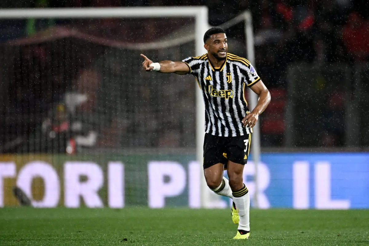 Gleison Bremer for Juventus