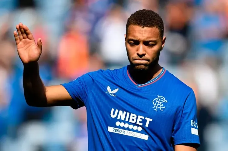 “He’s been really unlucky”- Rangers boss Beale makes case for Dessers amidst struggles