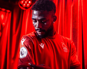 Official: Nottingham Forest sign Emmanuel Dennis