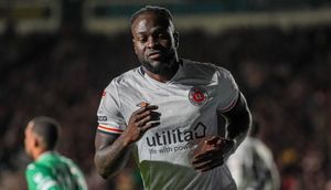 “He’s got that Premier League quality” – Luton Town teammate heaps praise on Victor Moses