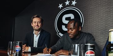 WATCH: Uchenna and Olatunji on target as Sparta Prague’s Nigerian duo shine in win over Malmo