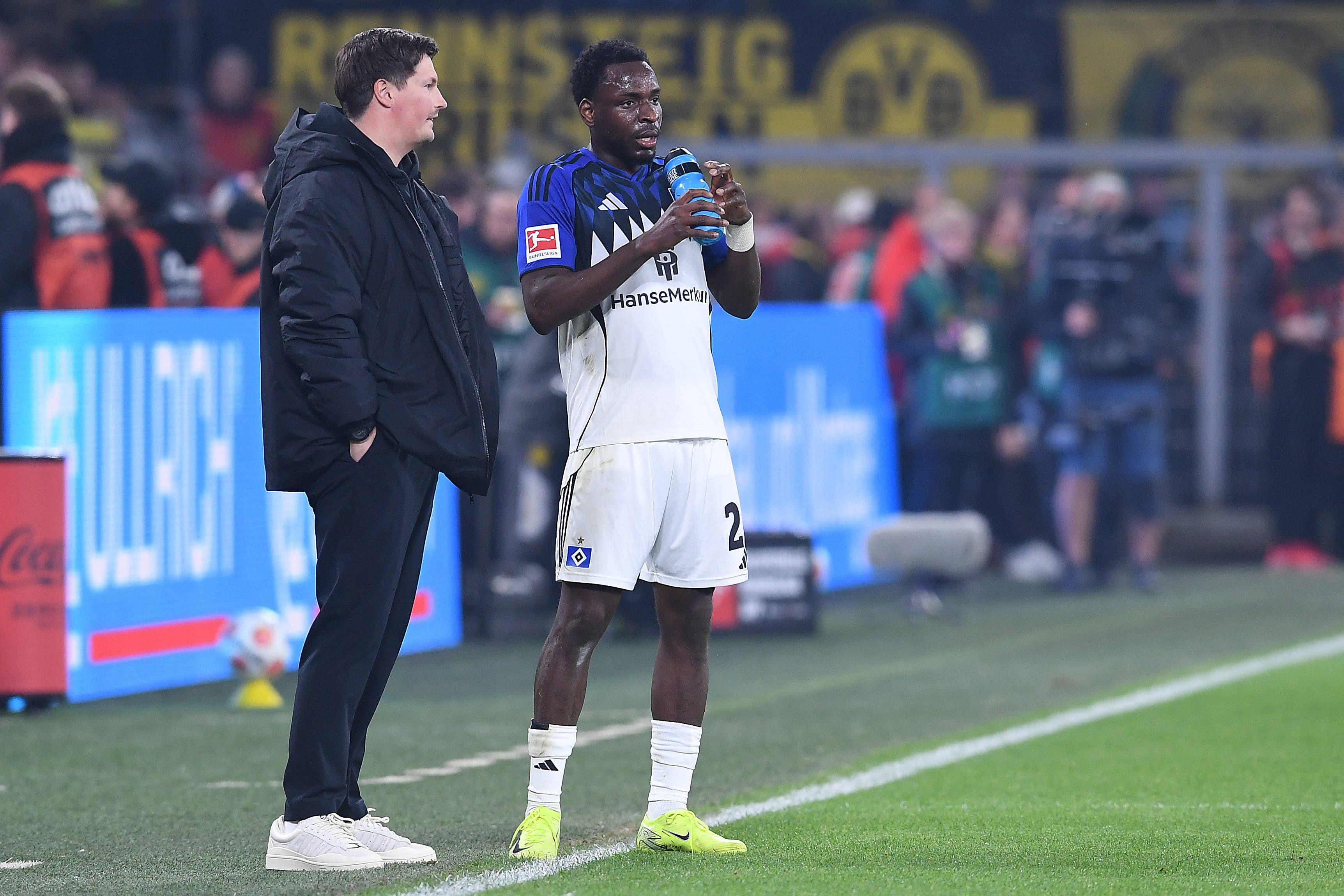 Coach Merlin Polzin and Philip Otele of Hamburger SV