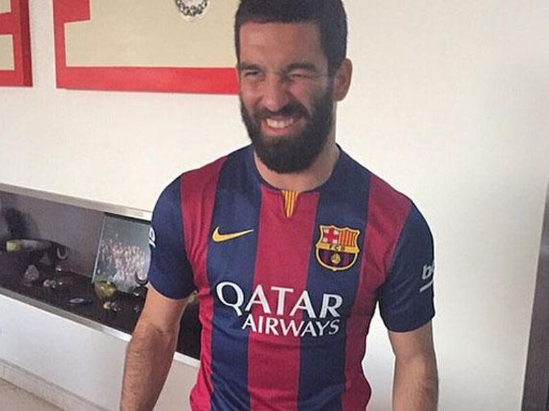 Arda Turan Joins Barca