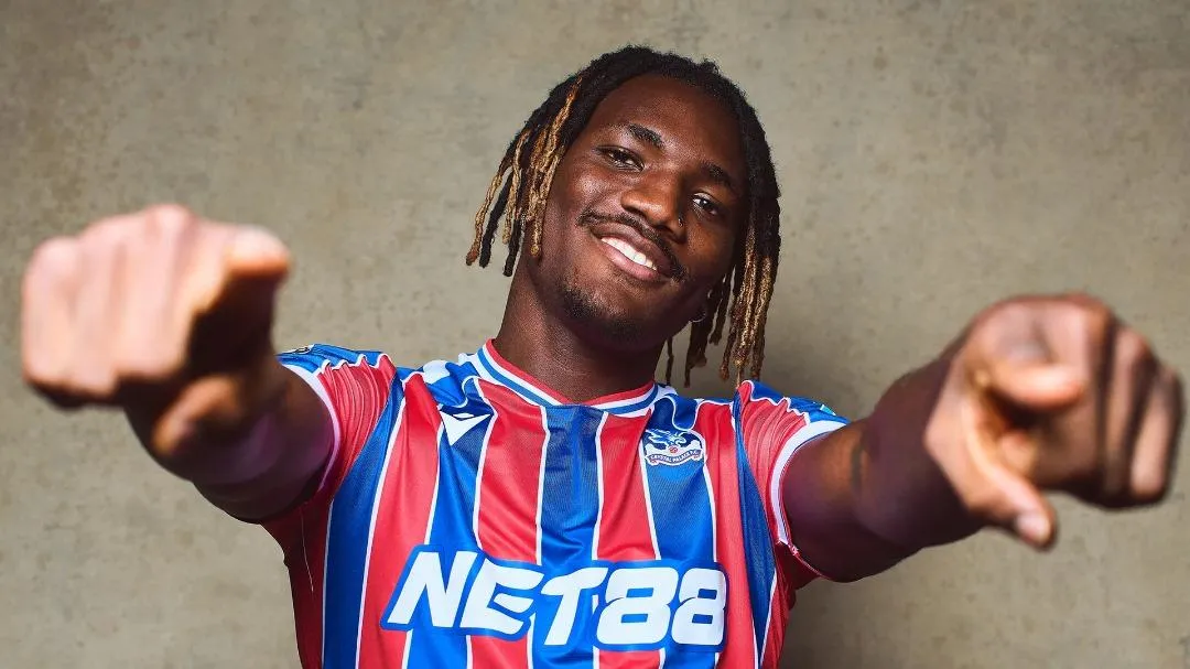 Christantus Uche signs for Crystal Palace