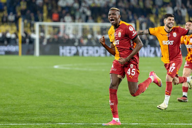 Watch: Ex-Inter Milan star goes gaga while watching Victor Osimhen’s goal against Samsunspor