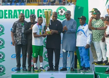 WATCH: Kwara United stage wacky, tacky trophy parade after President’s FA Cup success