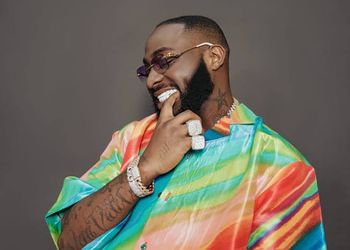 Davido celebrates Osimhen and Oshoala’s Balon d’Or nominations