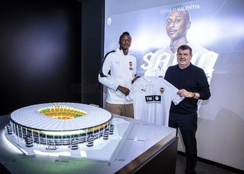 Sadiq Umar gets massive Sociedad boost after playing just 14 minutes this season