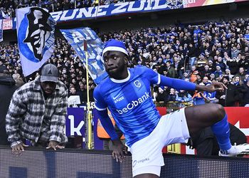 Ex-Genk goalkeeper confirms interest from Premier League sides for in-form Arokodare