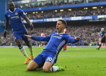 WATCH: Chelsea old boy Victor Moses trains daughter to perfect Beckham-esque free-kick