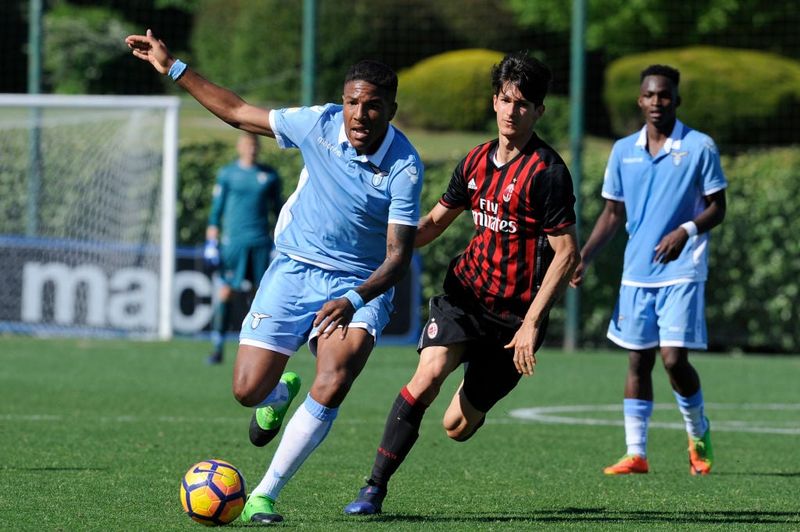 Report: Leeds United lead the chase for Virtus Francavilla midfielder Michael Folorunsho | The Boot Room