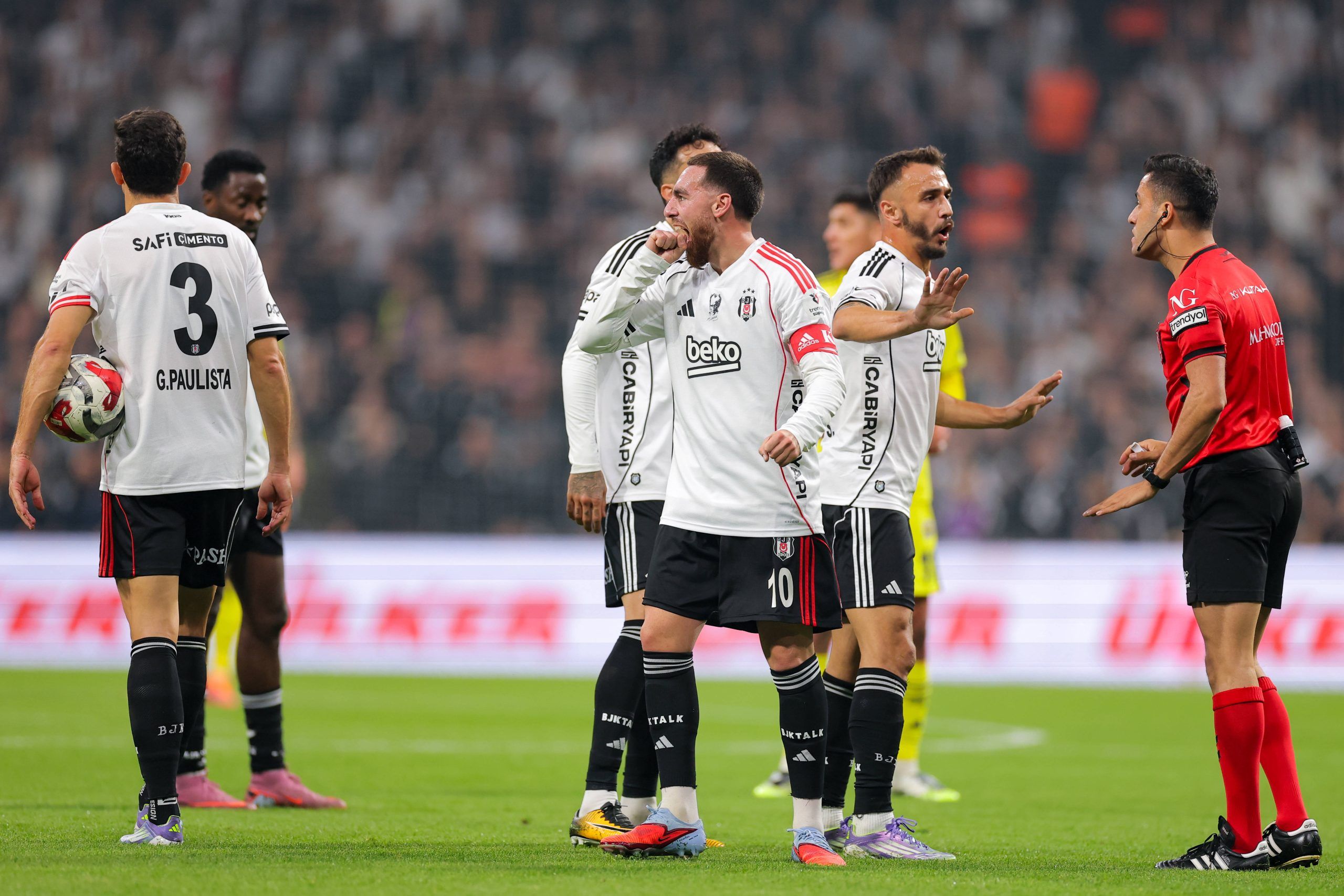 Orkun Kokcu of Besiktas JK reacts after his red card during the Trendyol Super Lig match between Besiktas JK and Fenerbahce SK