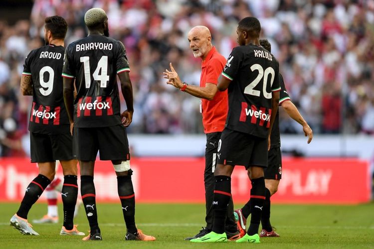 WATCH: Disturbing moment Italian Police officers stopped and searched ex-Chelsea player at gunpoint