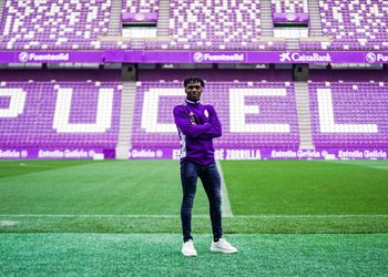 Promising Nigerian midfielder teams up with Valladolid