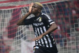 Moses Simon joins Super Eagles as squad reaches 27 — Where is Victor Osimhen?