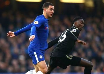 17-year-old Nigeria-eligible defender pens professional deal with Chelsea