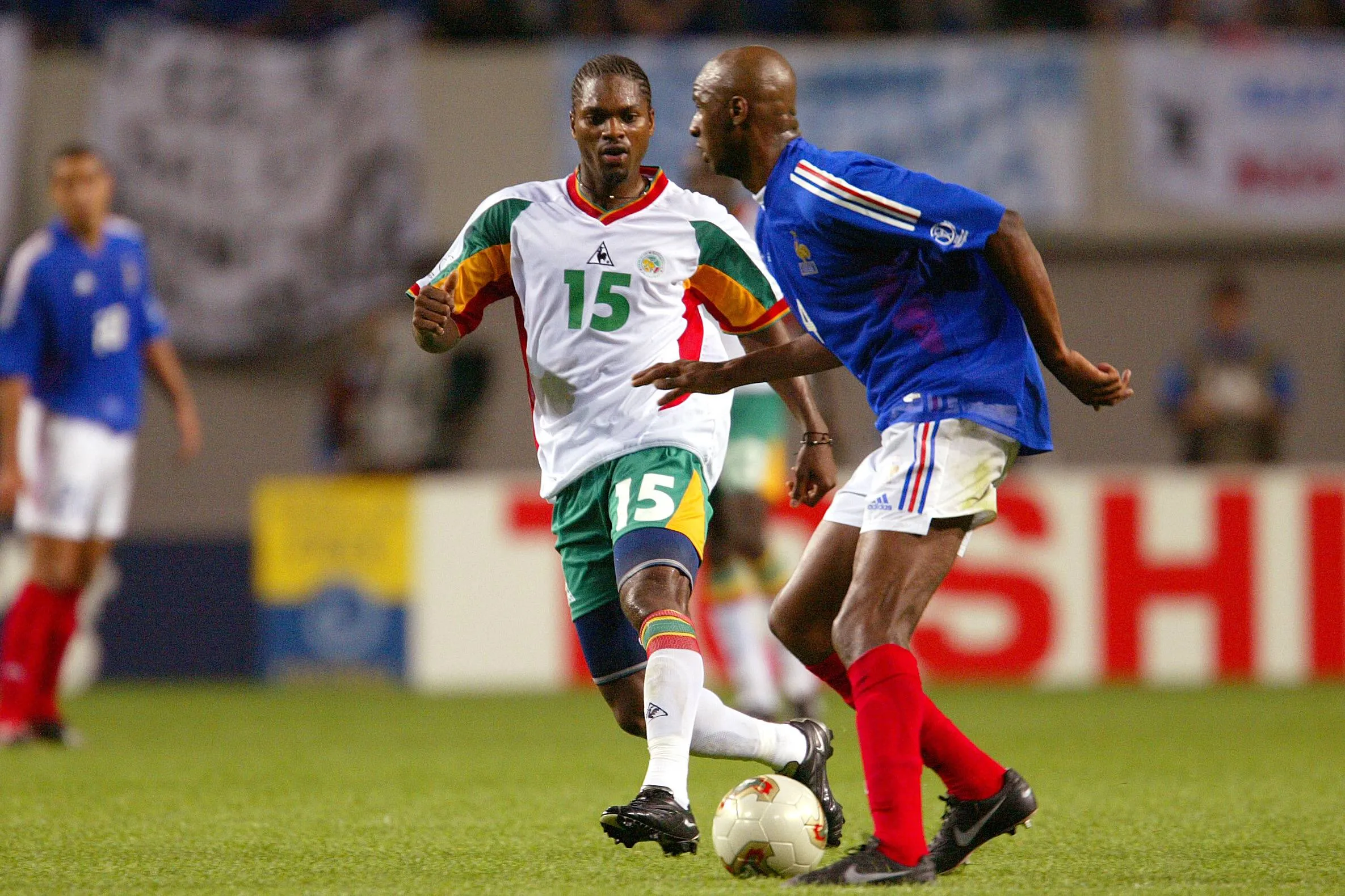 Patrick Vieira and Salif Diao (Senegal)