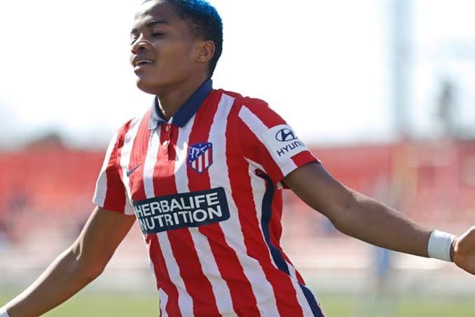 “It’s so special” – Atletico Madrid’s beautiful surprise unites Rasheedat Ajibade and her mother