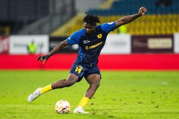 Former Flying Eagles star on the way to Italy to join Serie A club Salernitana