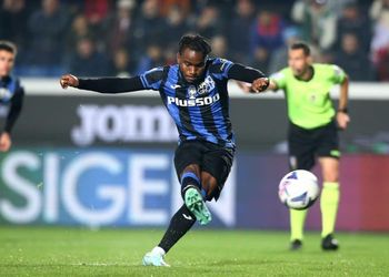 Nigerian players abroad: Manchester United cage Iheanacho; Lookman is losing touch with Osimhen