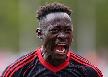 Henry Makinwa: Ex-Rayo Vallecano & Rapid București star on Super Eagles coaching job: “I’m the best”