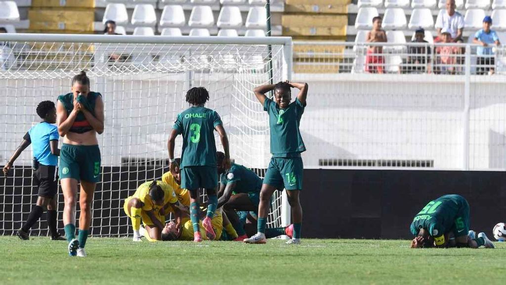 Salgado down with an injury.