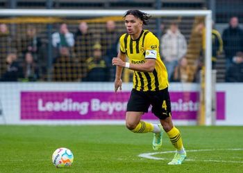 Eintracht Frankfurt set to sign Karim Adeyemi’s Nigerian-eligible teammate