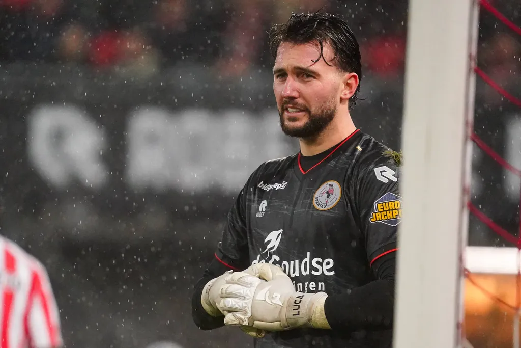 Joel Drommel looks on during the Dutch Eredivisie match between Sparta Rotterdam and NAC Breda at Sparta Stadion Het Kasteel 