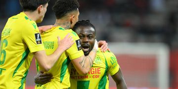 Super Falcons goalkeeper wins top award in French Women’s league