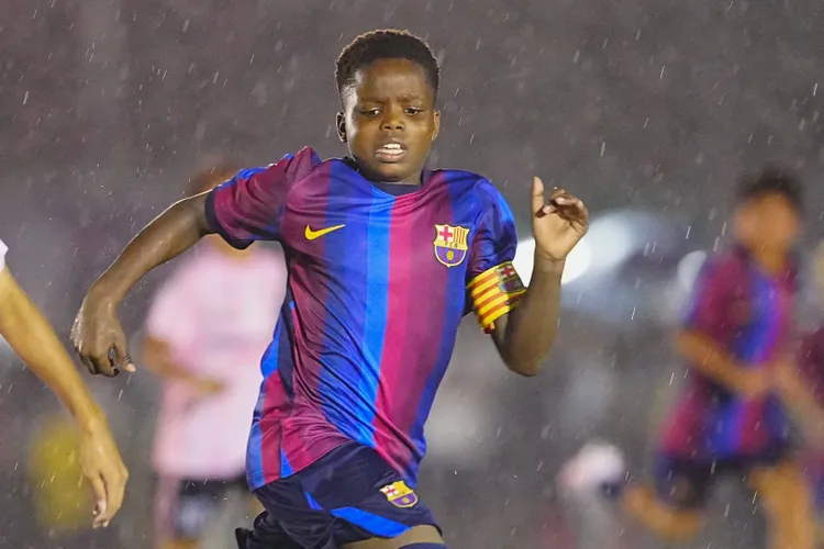 Super Eagles news: Nigerian kid bags hat-trick for Barcelona vs Villarreal – Watch
