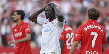 “I love that ability” – Rodgers praises, knocks Iheanacho’s finishing