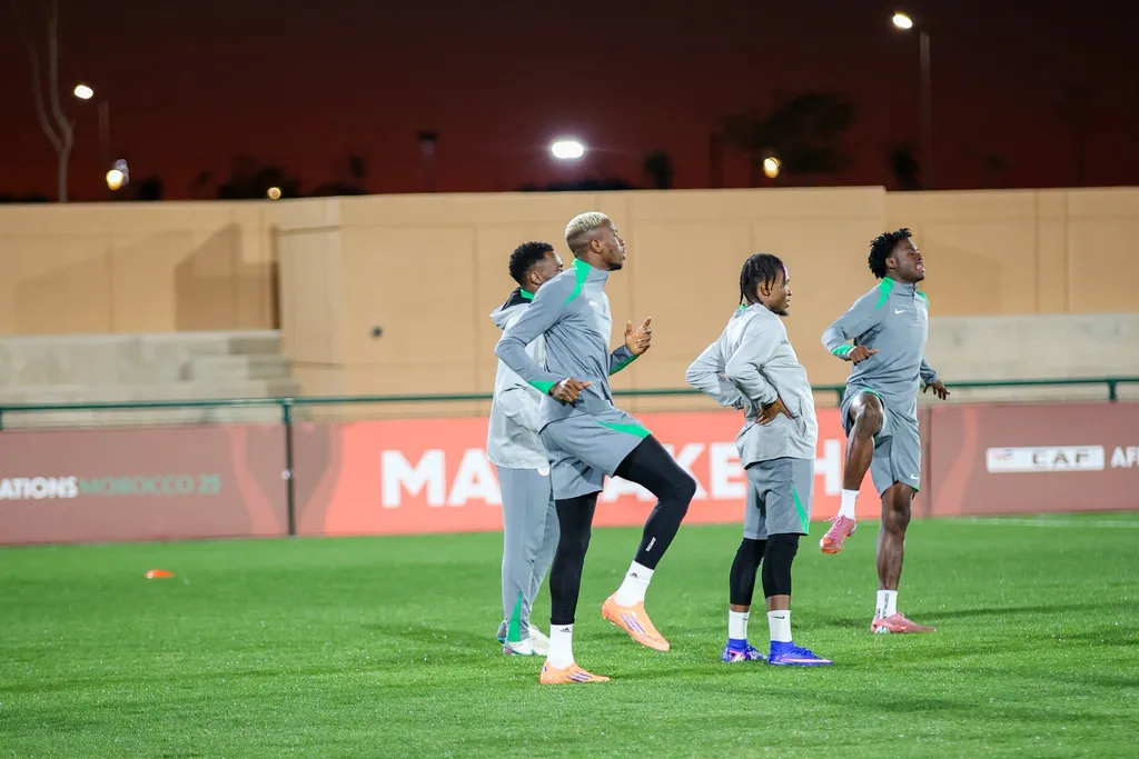 Victor Osimhen, Samuel Chukwueze